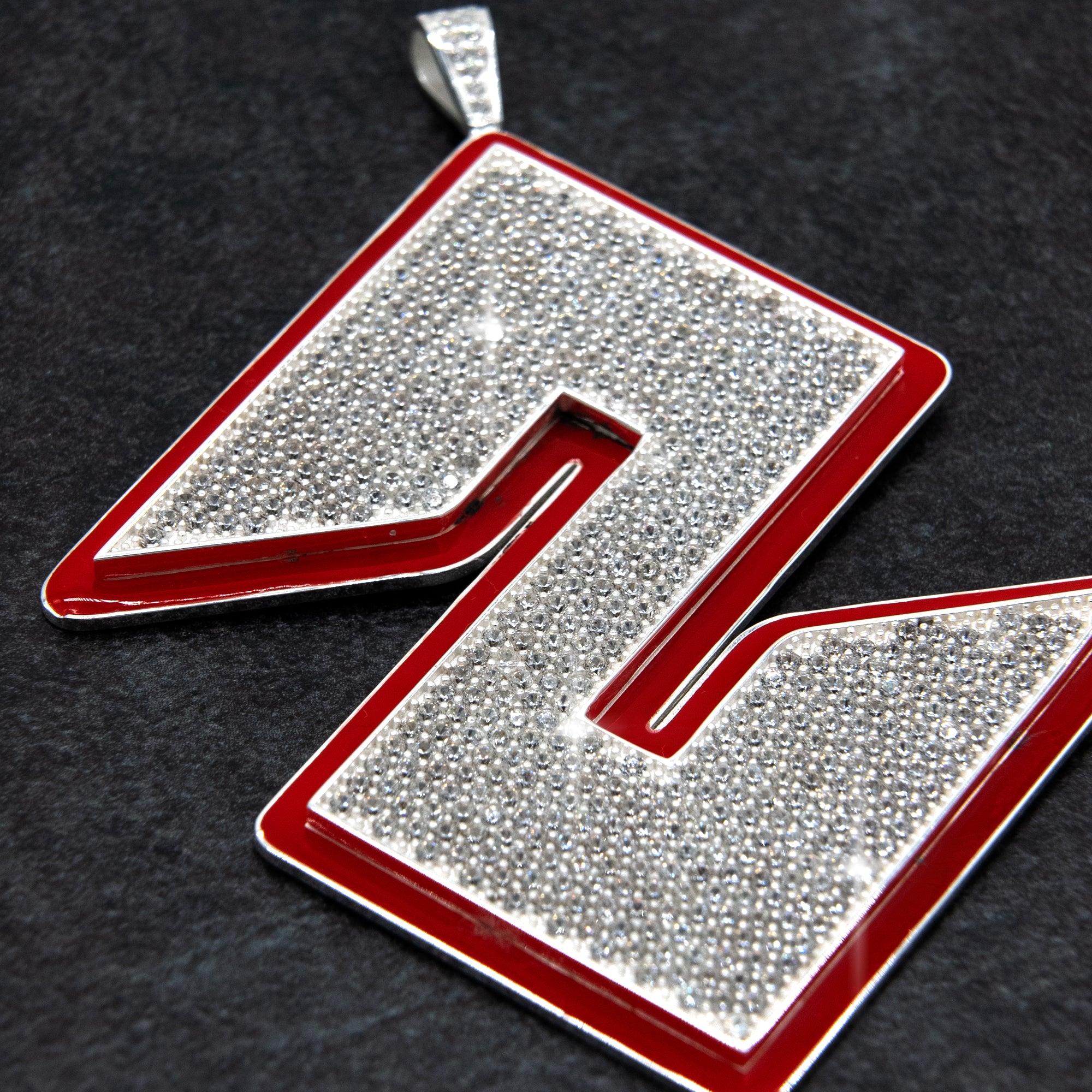 CUSTOM 6CM FLAT LOGO ANHÄNGER