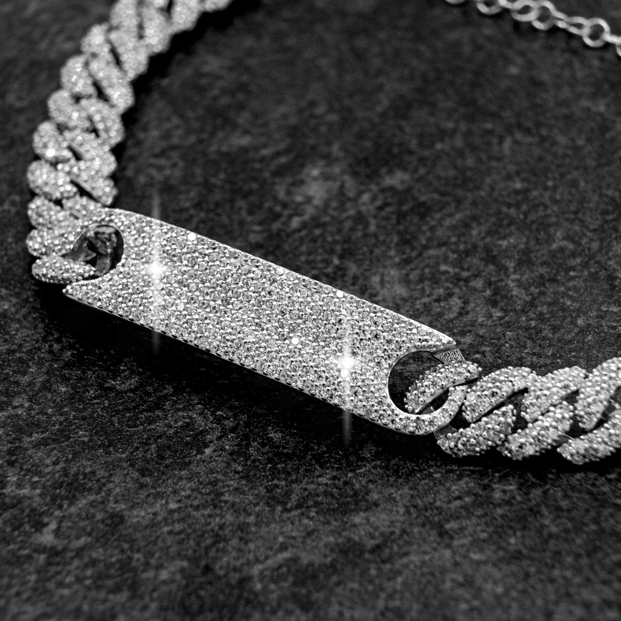 ICE PLATTENARMBAND
