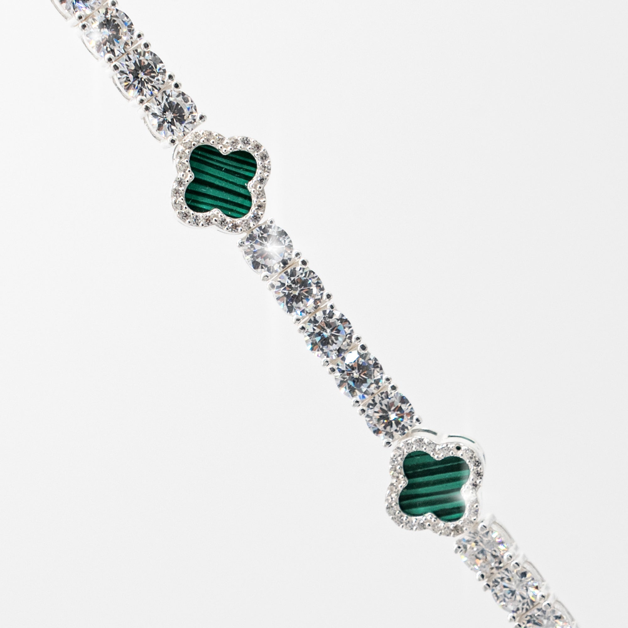 TENNIS LEAF ARMBAND