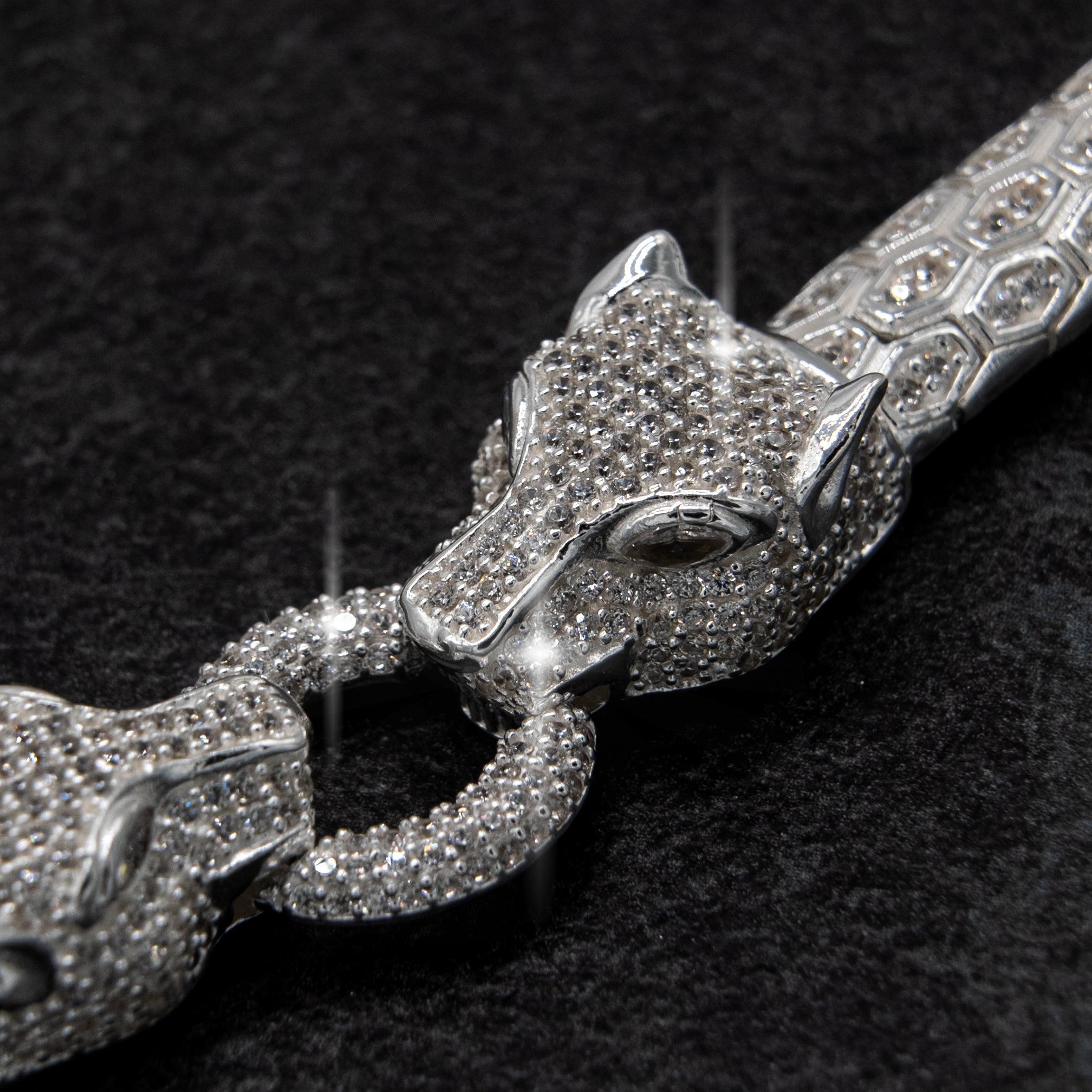 PUMA ARMBAND ICED OUT