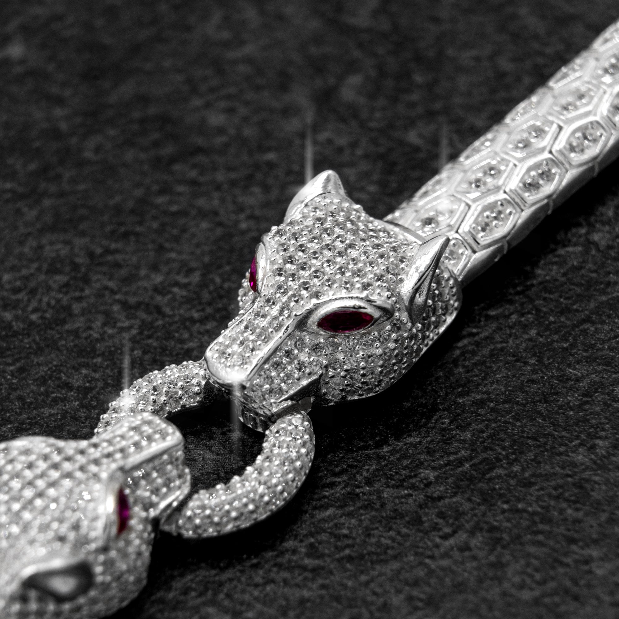 PUMA ARMBAND ICED OUT