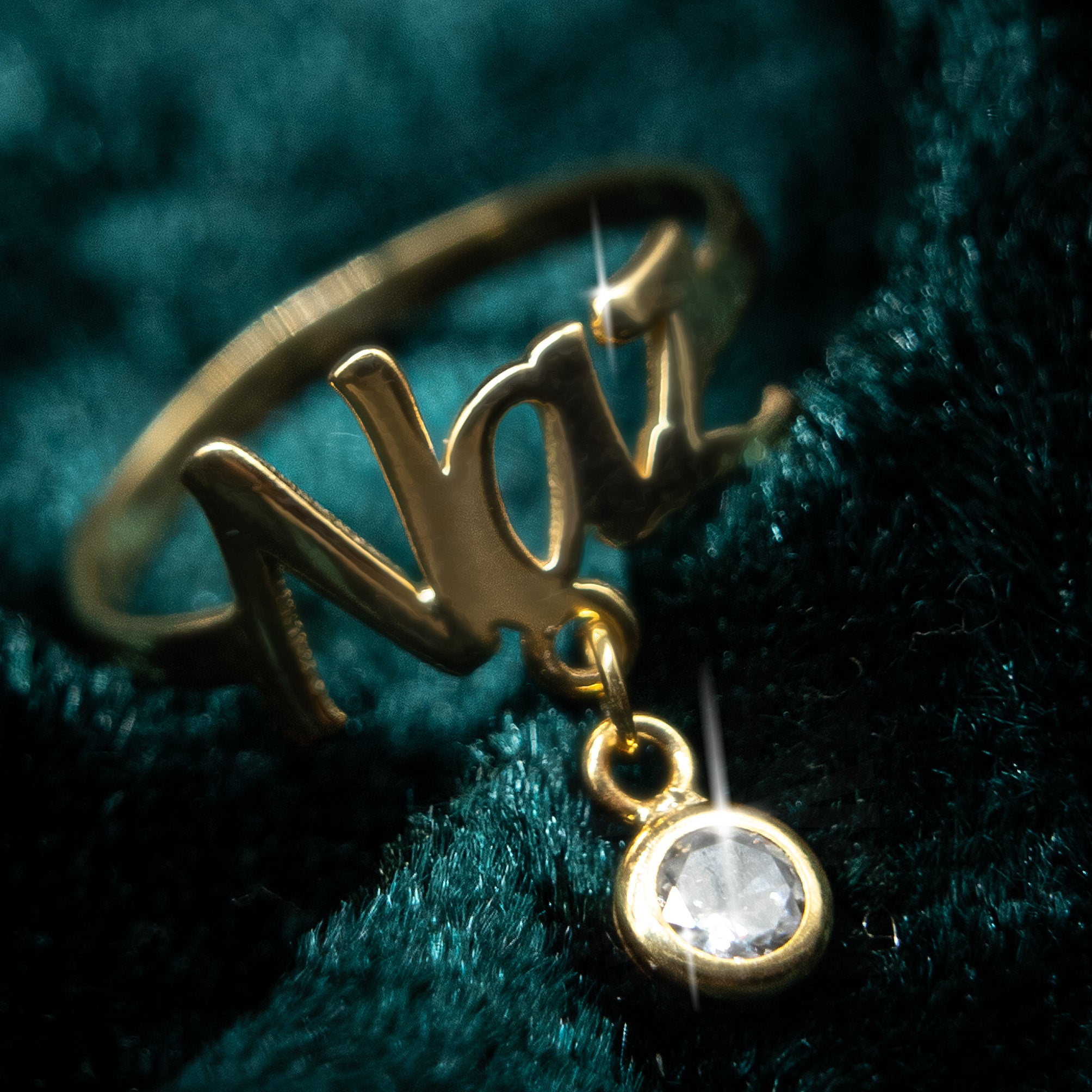 NAMENSRING MIT ZIRKONIA STEIN