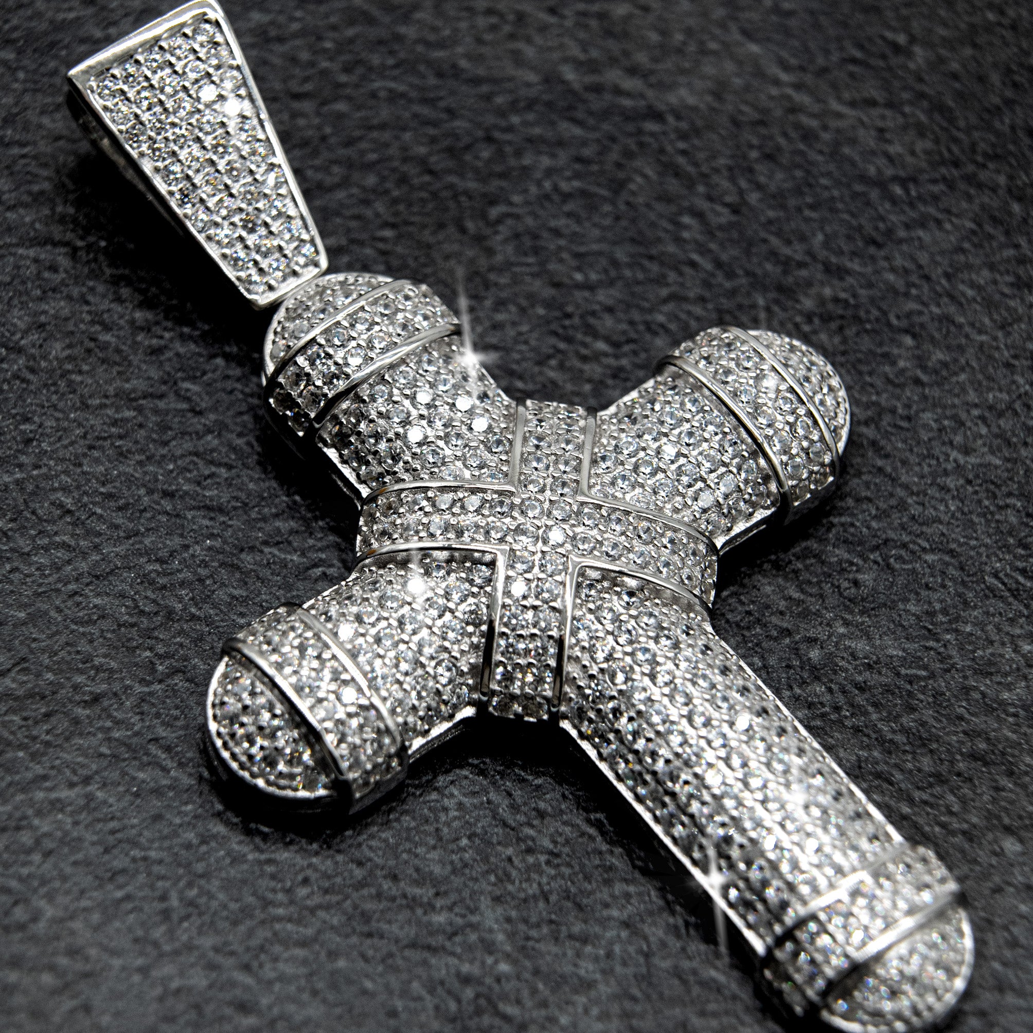 KREUZ ANHÄNGER ICE OUT MADE IN ITALY
