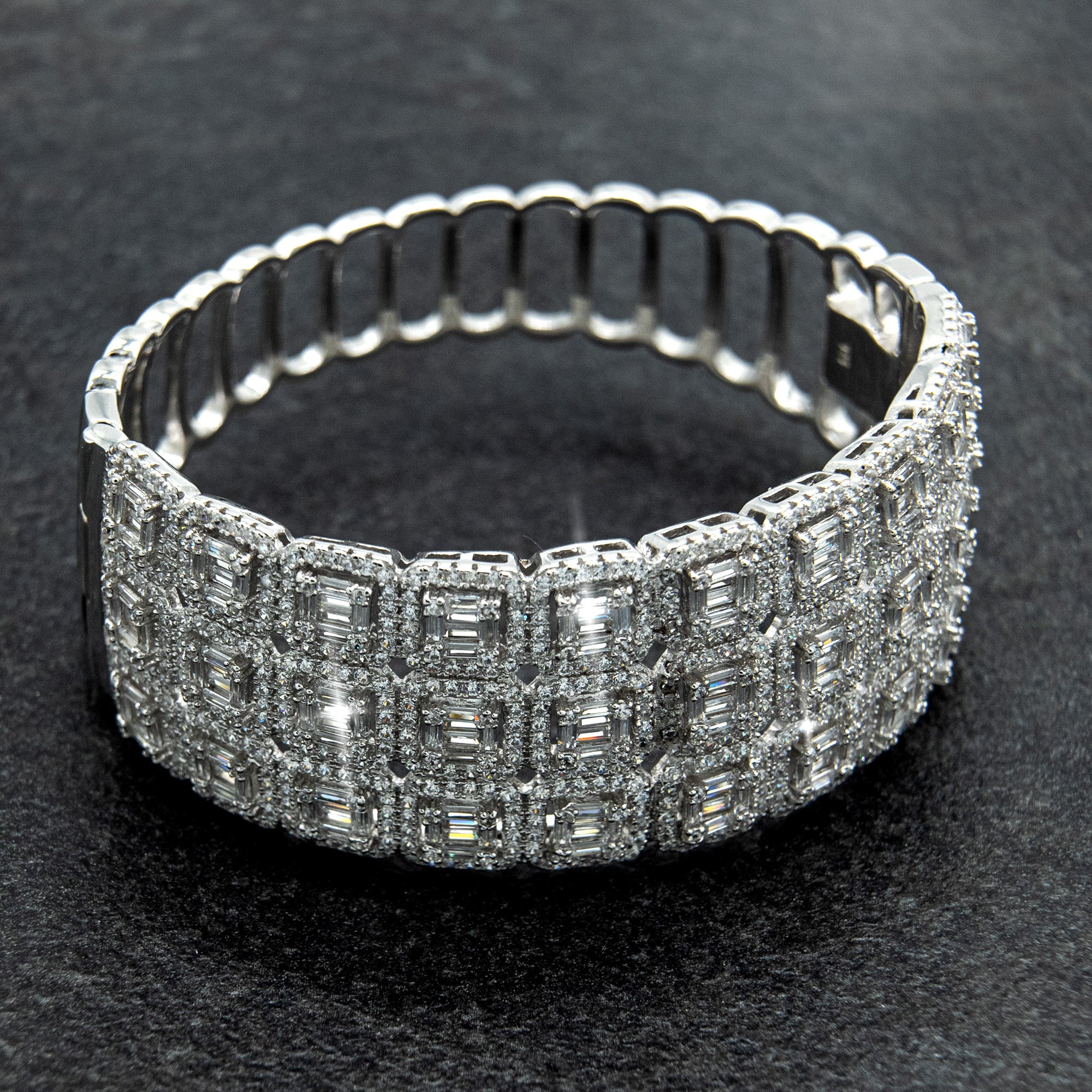 DIAMANTEN ARMREIFEN MADE IN ITALY