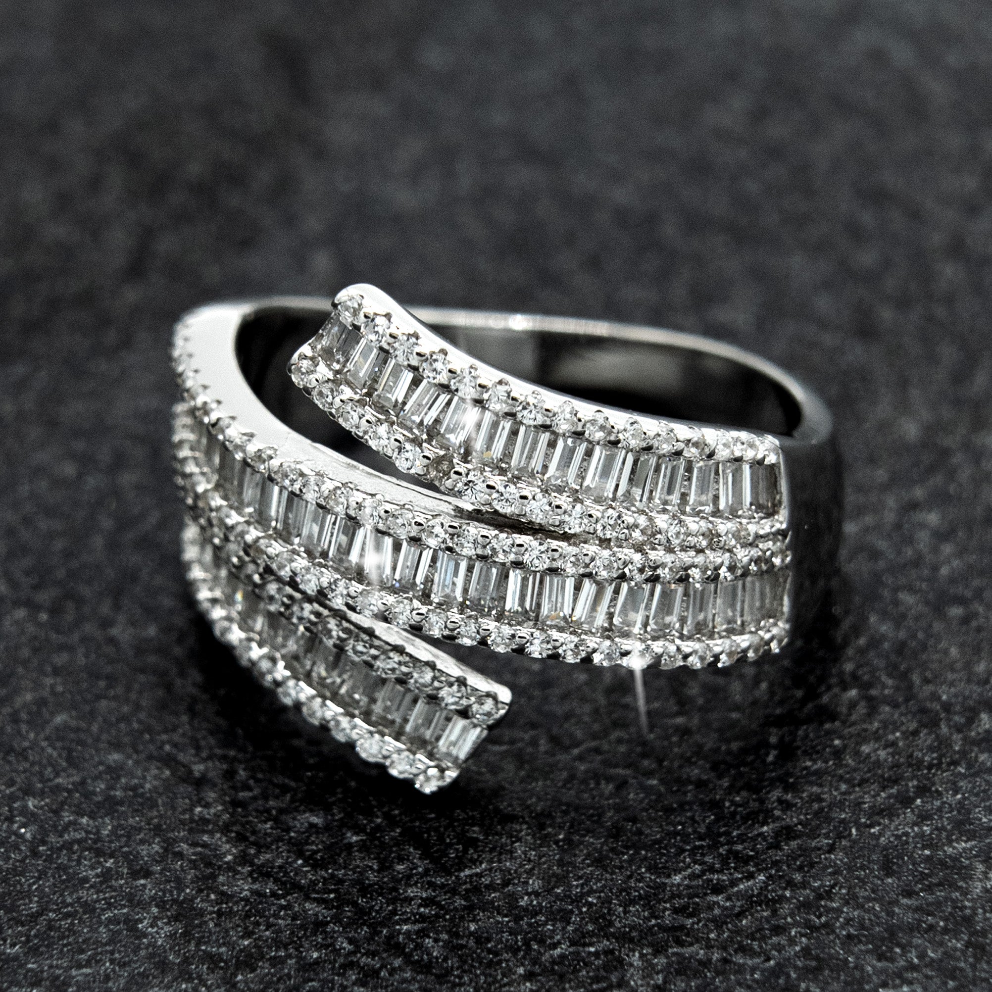 BAGUETTE SPIRAL RING MADE IN ITALY
