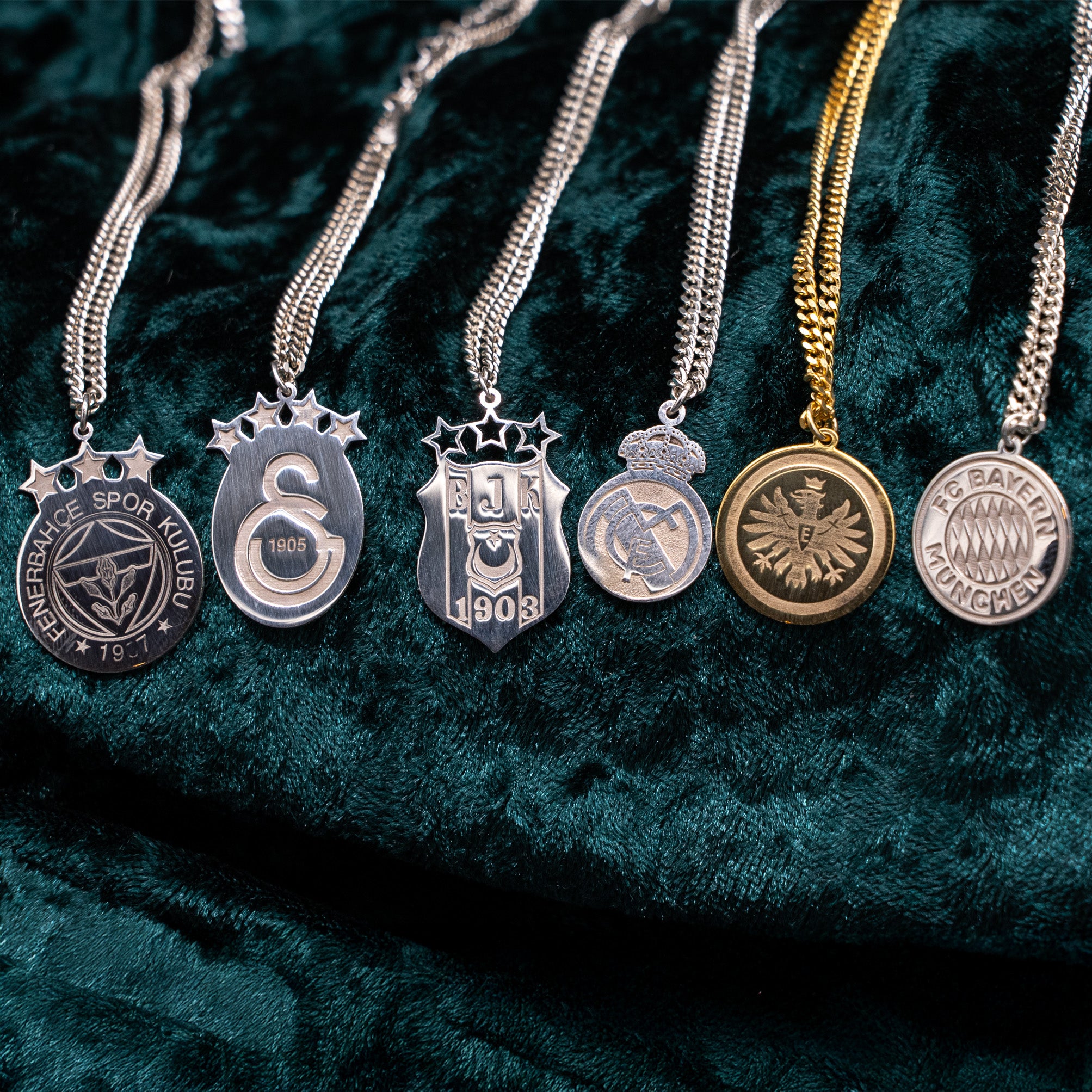 MANNSCHAFT HALSKETTE