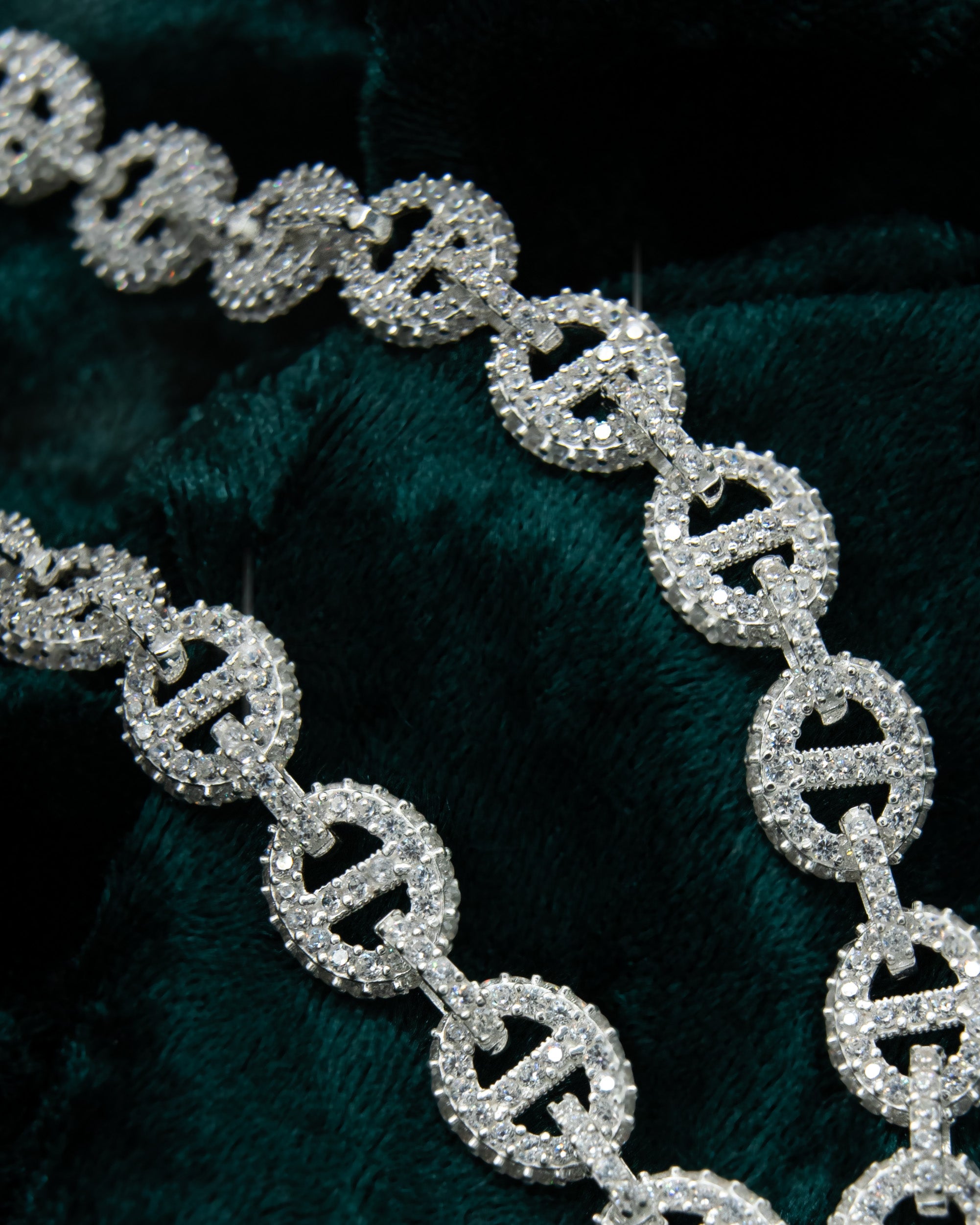 ICED GEAR KETTE