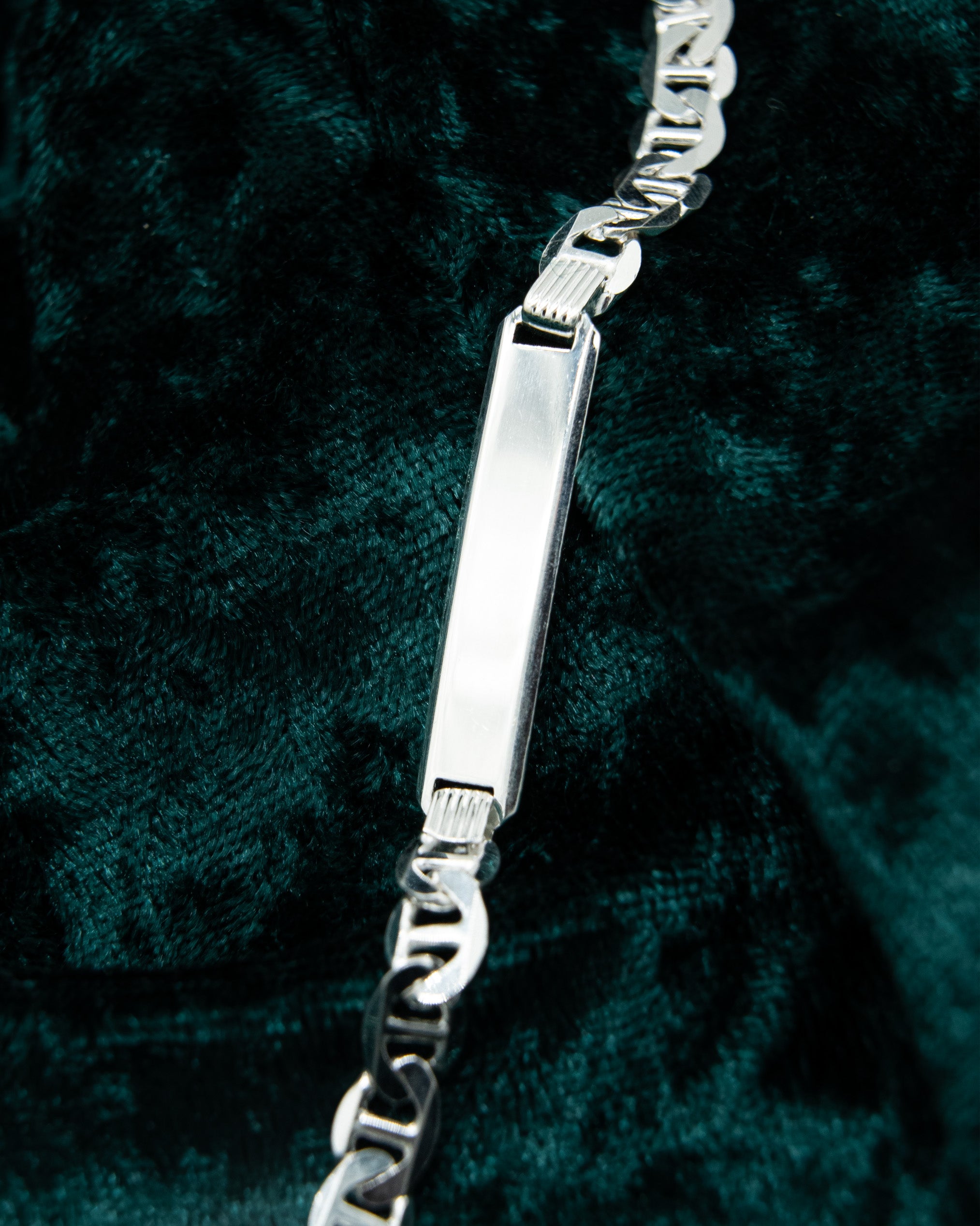 GRAVURARMBÄNDER
