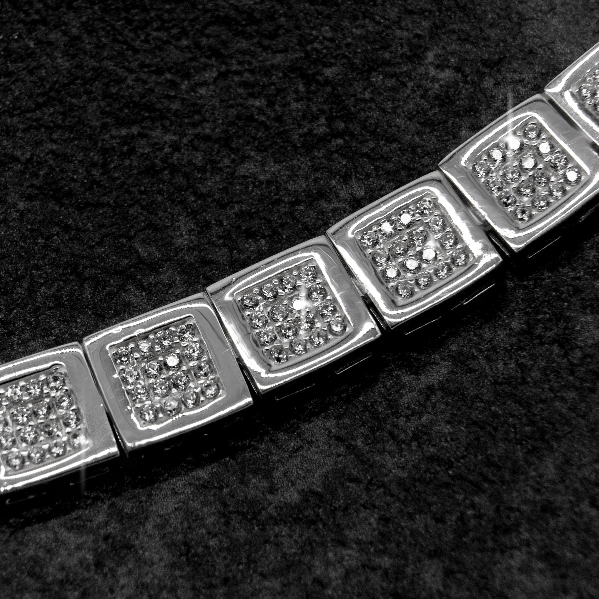 ICE OUT SQUARE ARMBAND