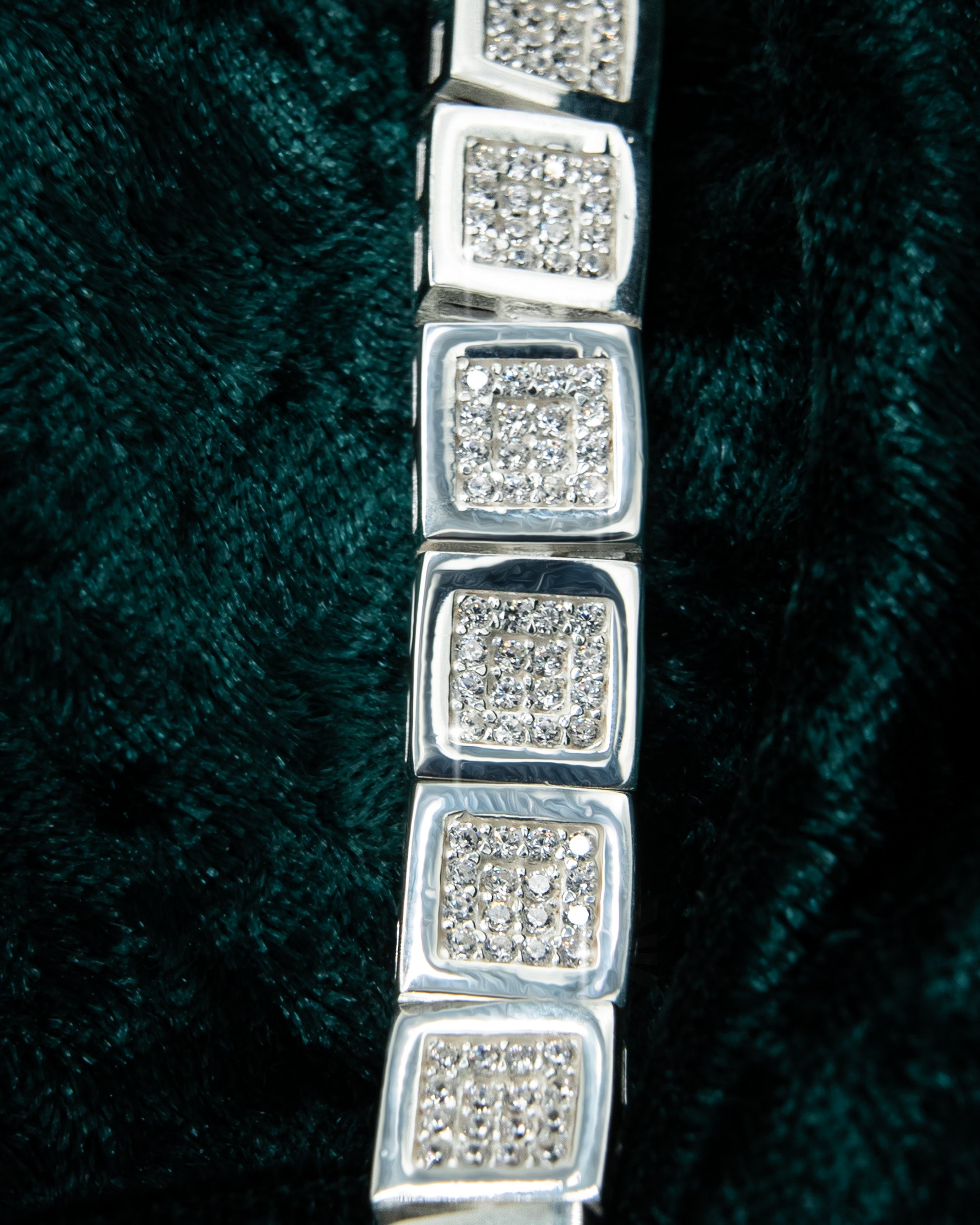 ICE OUT SQUARE ARMBAND