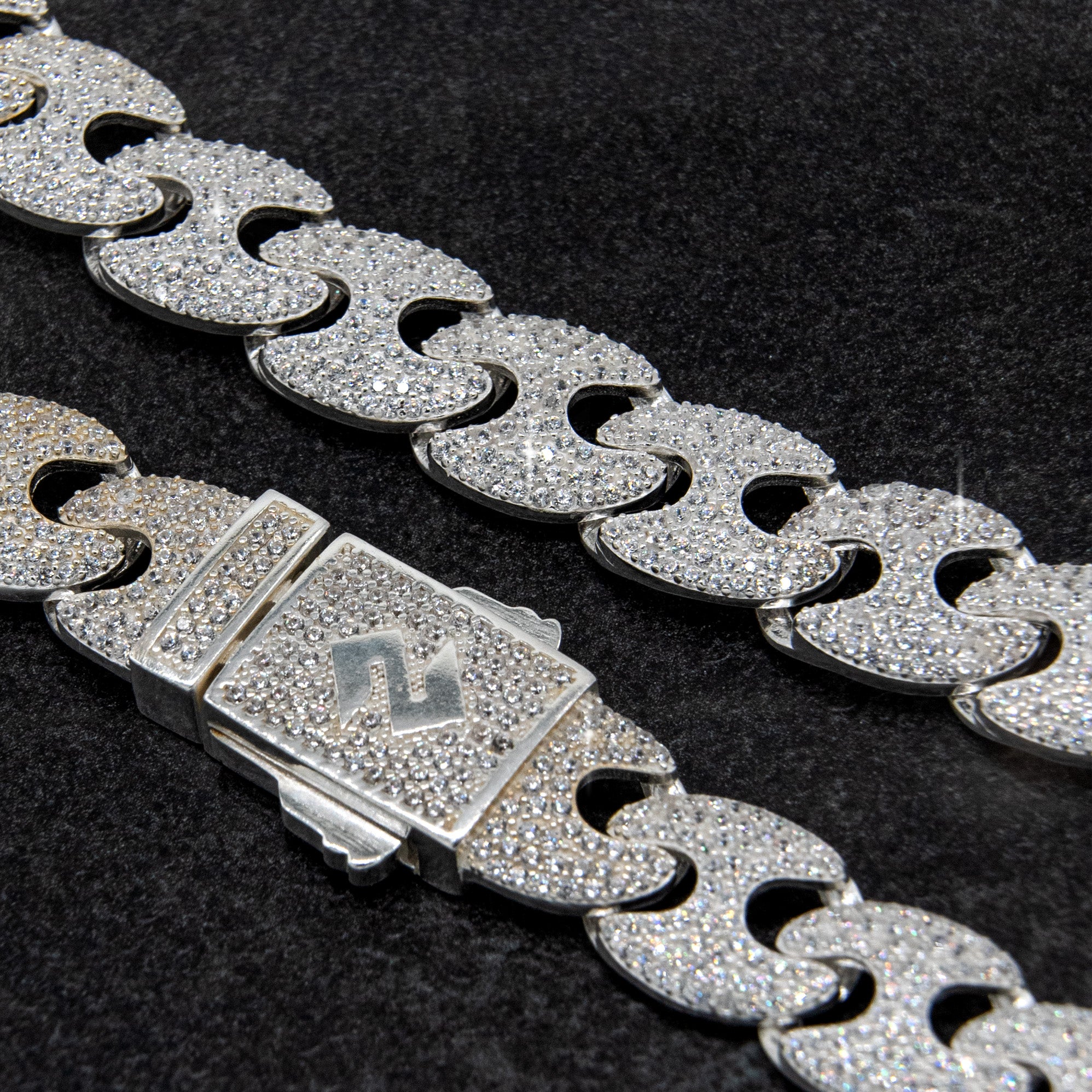LINSEN KETTE ICE OUT