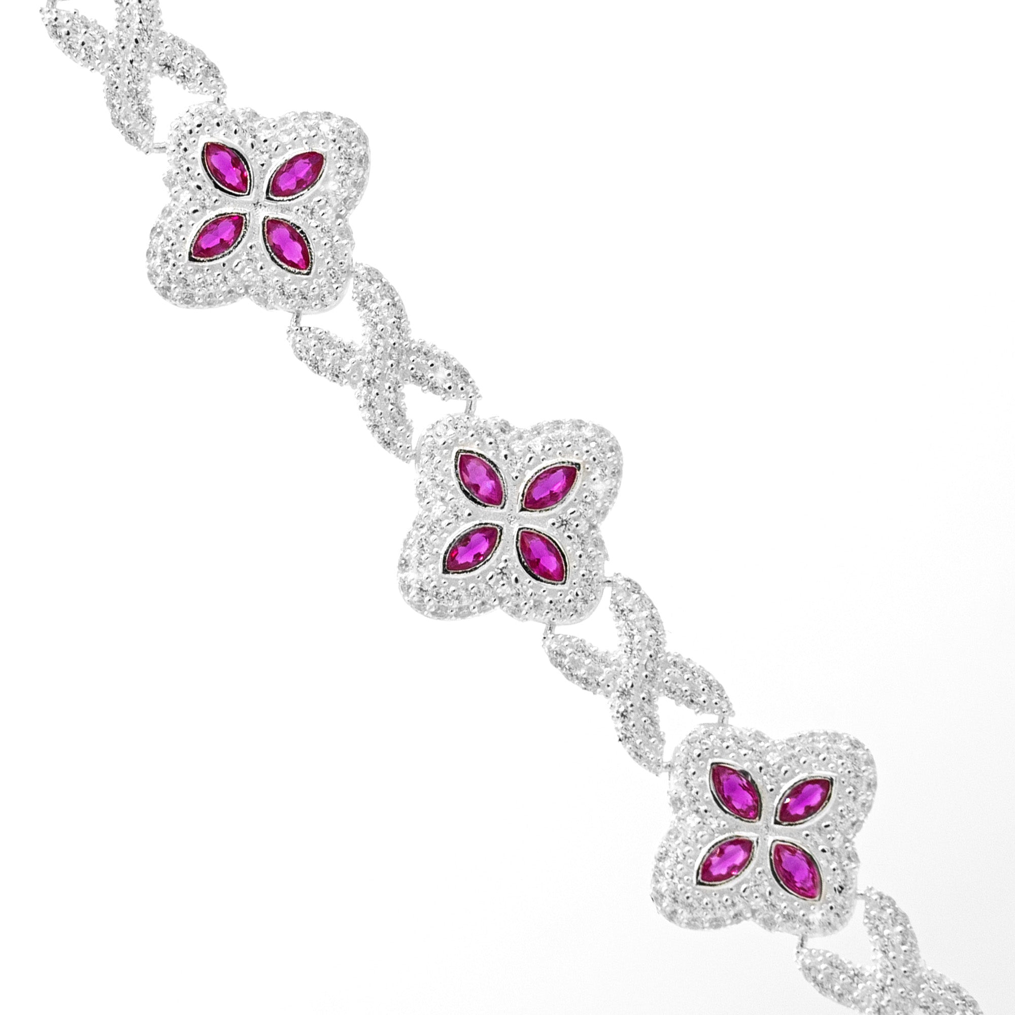 LUCKY FLOWER ARMBAND
