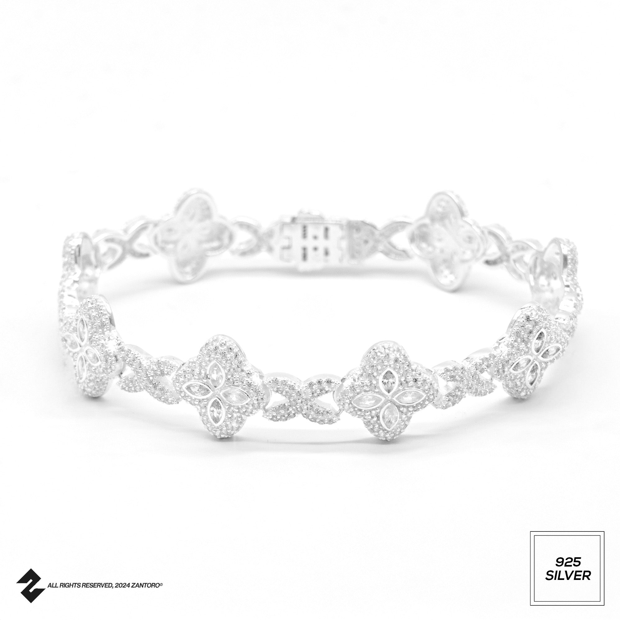 LUCKY FLOWER ARMBAND