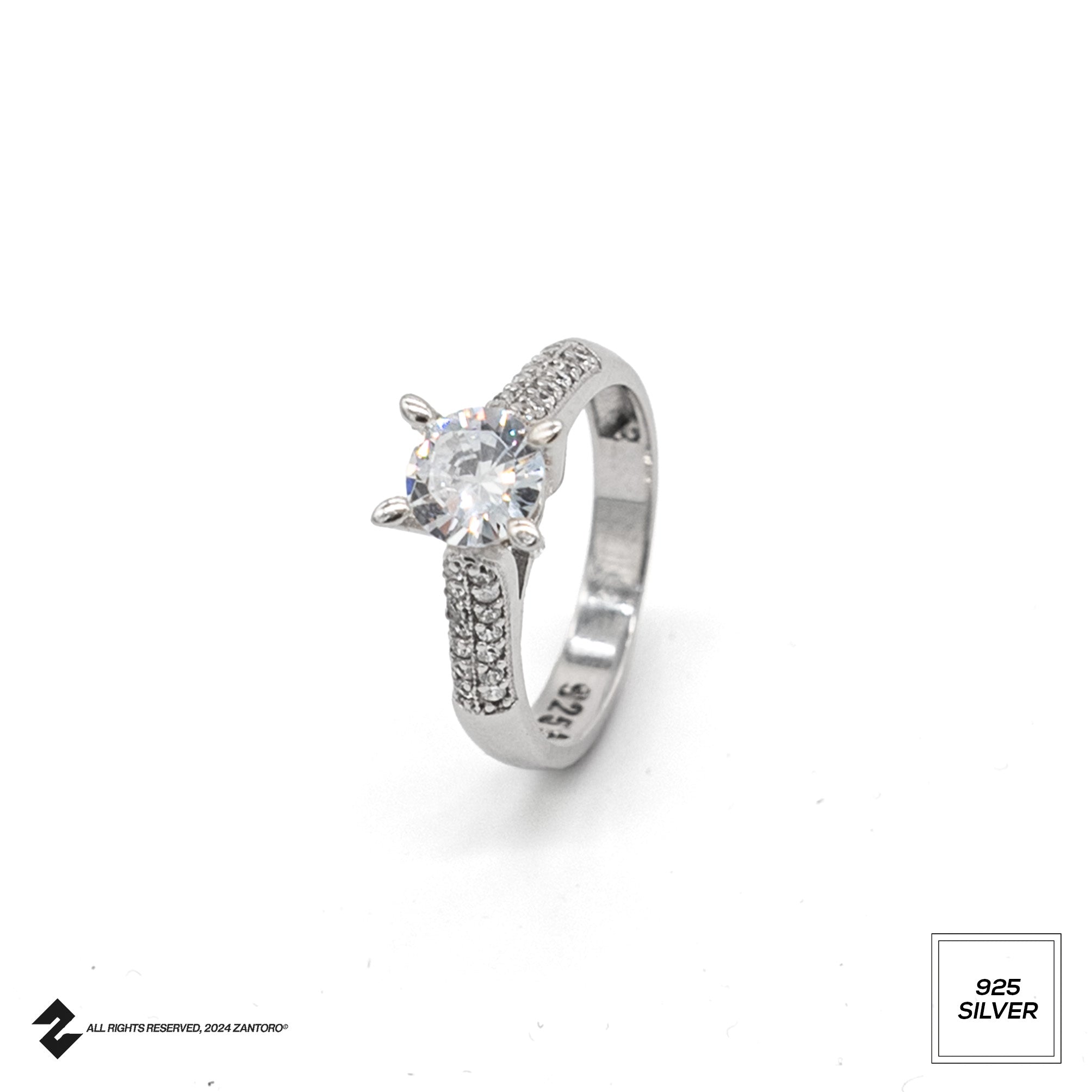 VELORIA DIAMOND RING