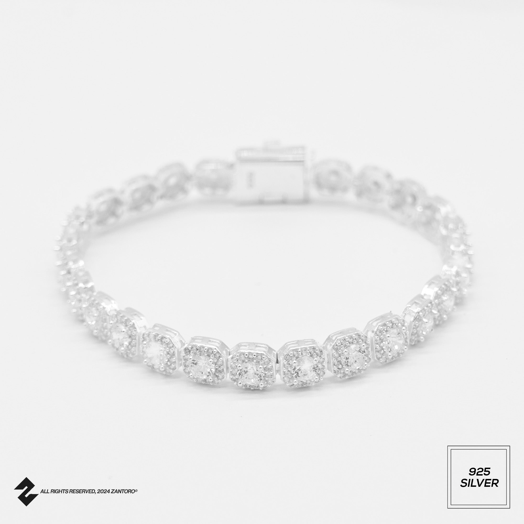 CLUSTER ARMBAND