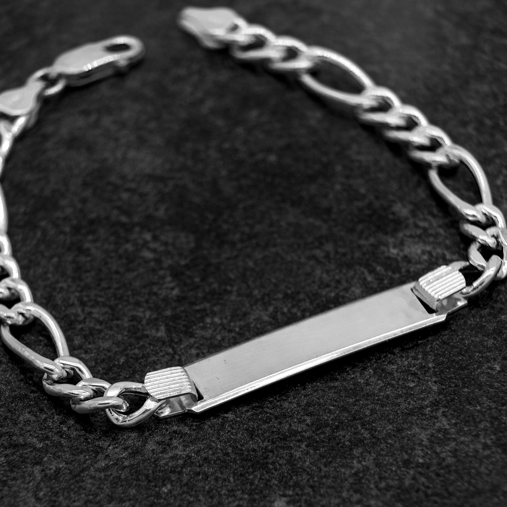 GRAVURARMBÄNDER