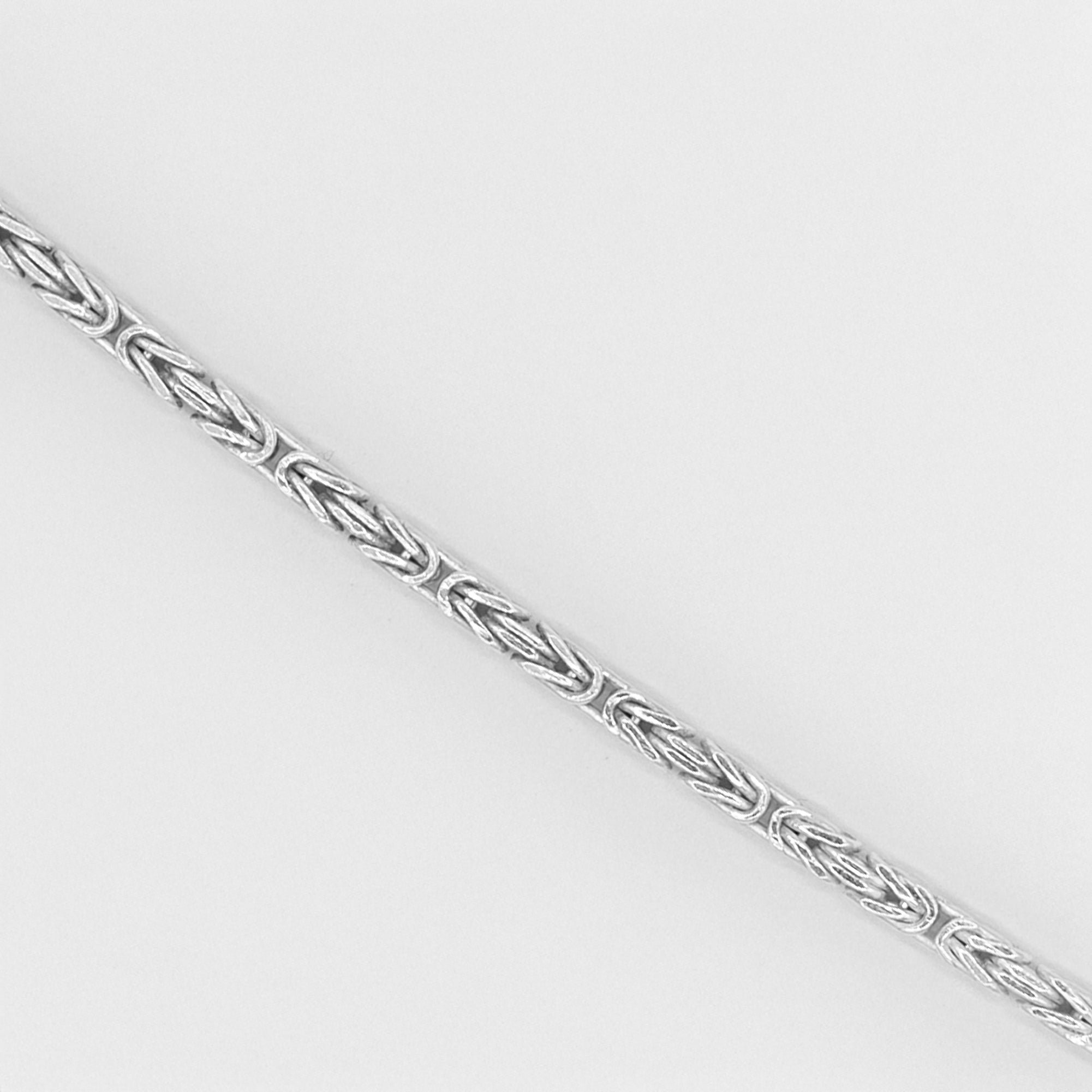 KÖNIGSARMBAND STANDARD