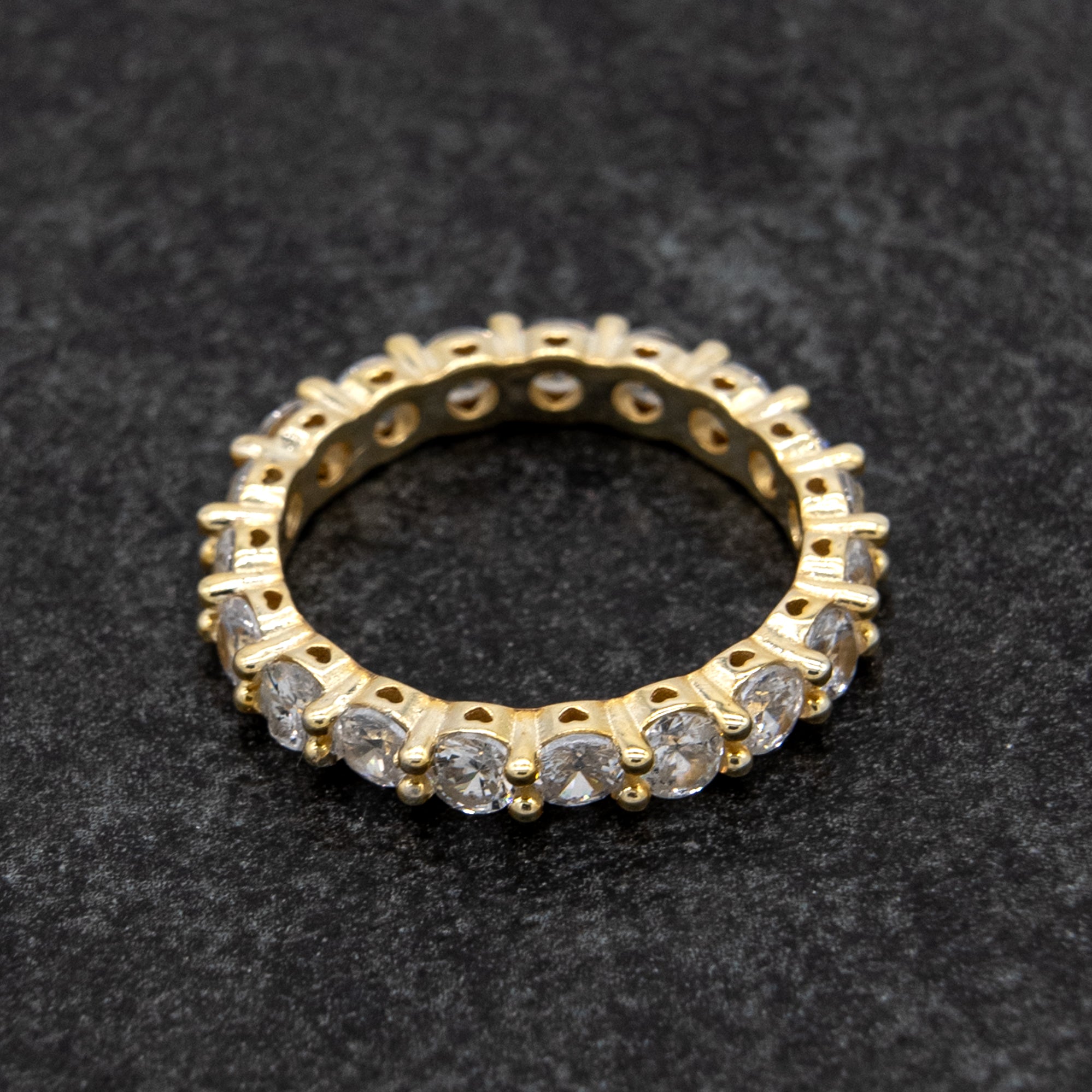 FULL ZIRKONIA RING