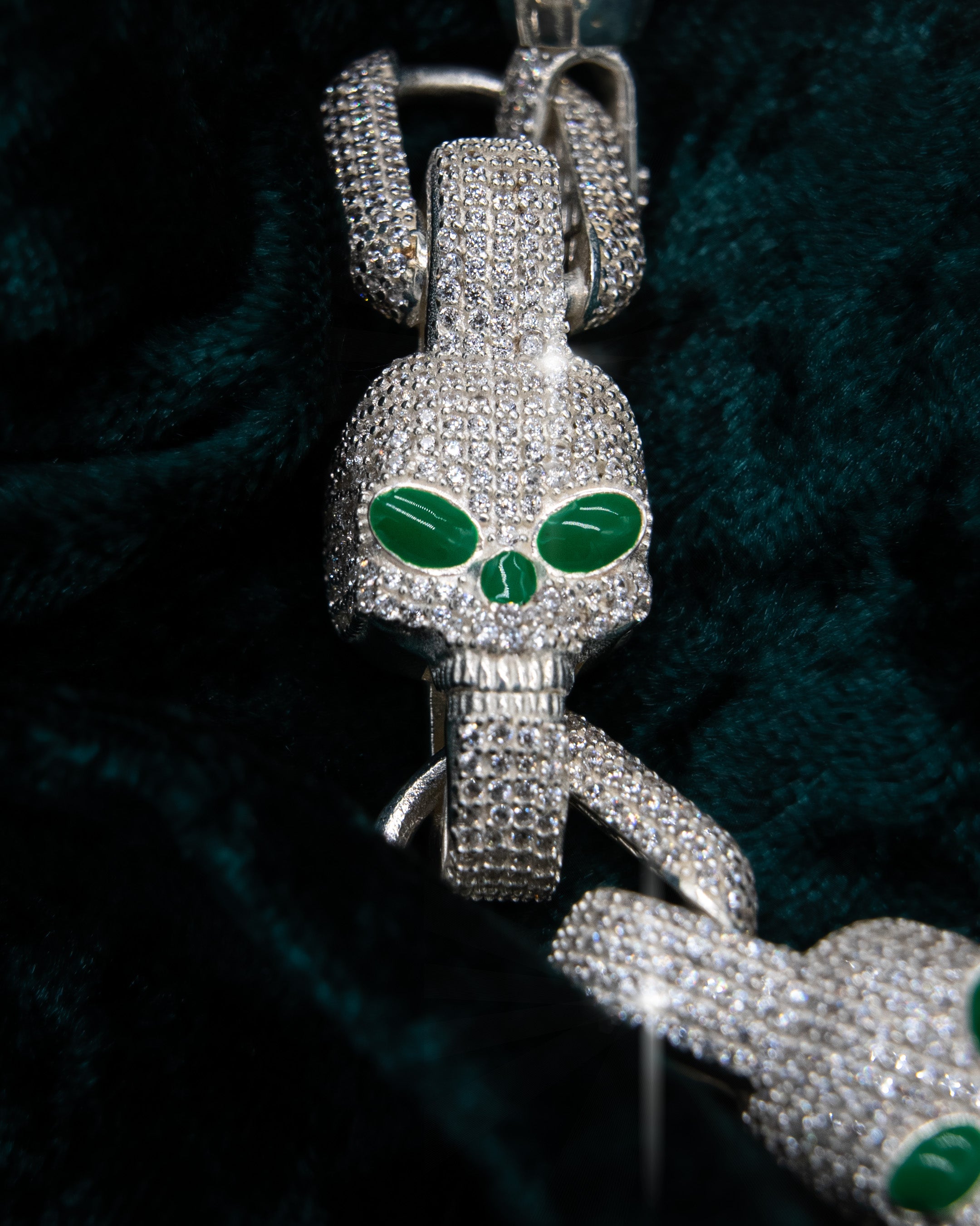 TOTENKOPF KETTE ICE OUT
